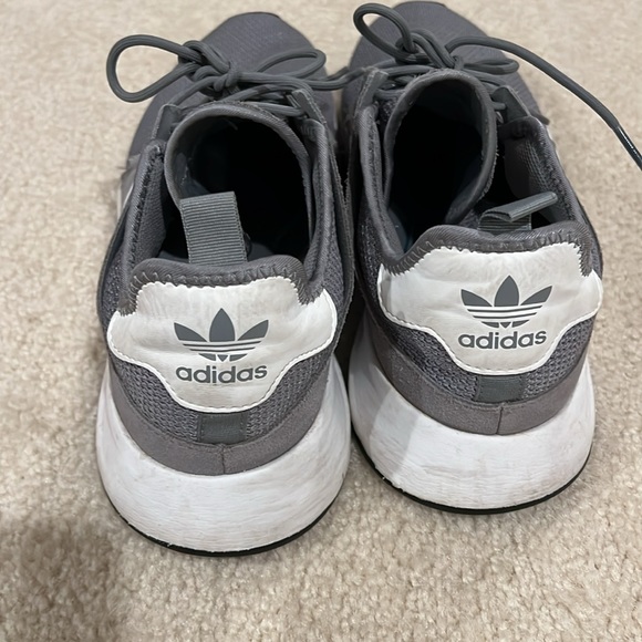 Adidas men’s gray shoes 11.5 size - Picture 2 of 3